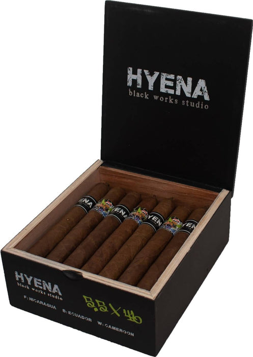 Black Works Hyena Corona Gorda