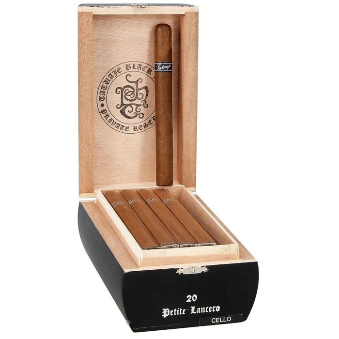 Tatuaje Black Petit Lancero