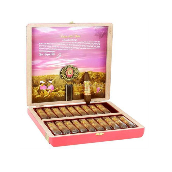 Arturo Fuente Rare Pink Vintage 1960's Series Queen of Hearts