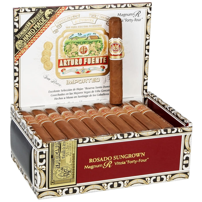 Arturo Fuente Rosado 44