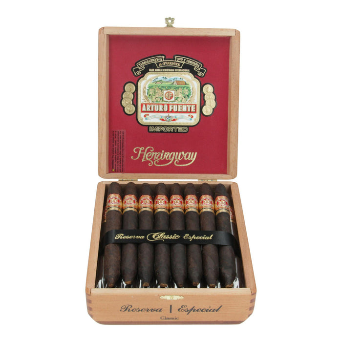 Arturo Fuente Hemingway Classic Maduro